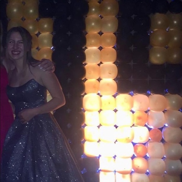 Grey Sparkly Prom Dress Size 4 - Picture 3 of 6